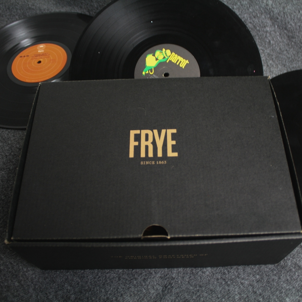 🤠 grey Frye bootie - Picture 9 of 10